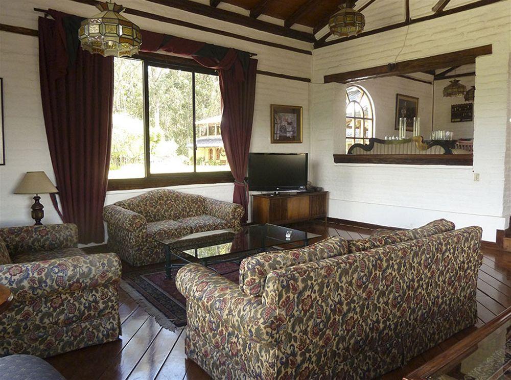 Hacienda Hosteria San Luis กายัมเบ ภายนอก รูปภาพ