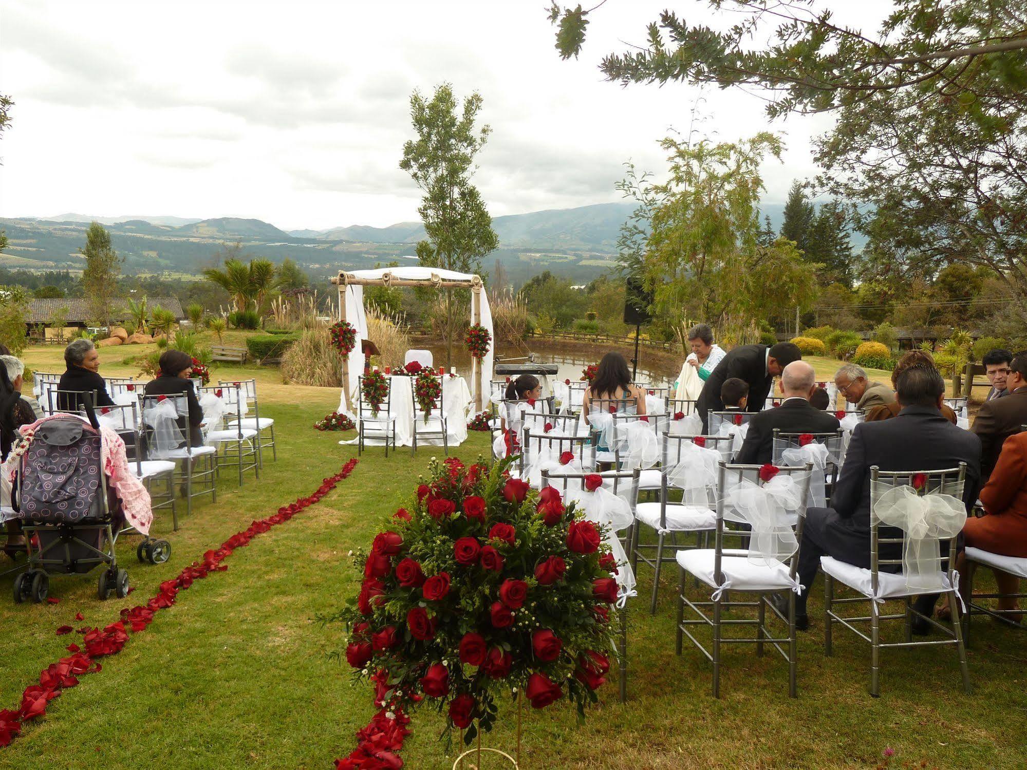 Hacienda Hosteria San Luis กายัมเบ ภายนอก รูปภาพ