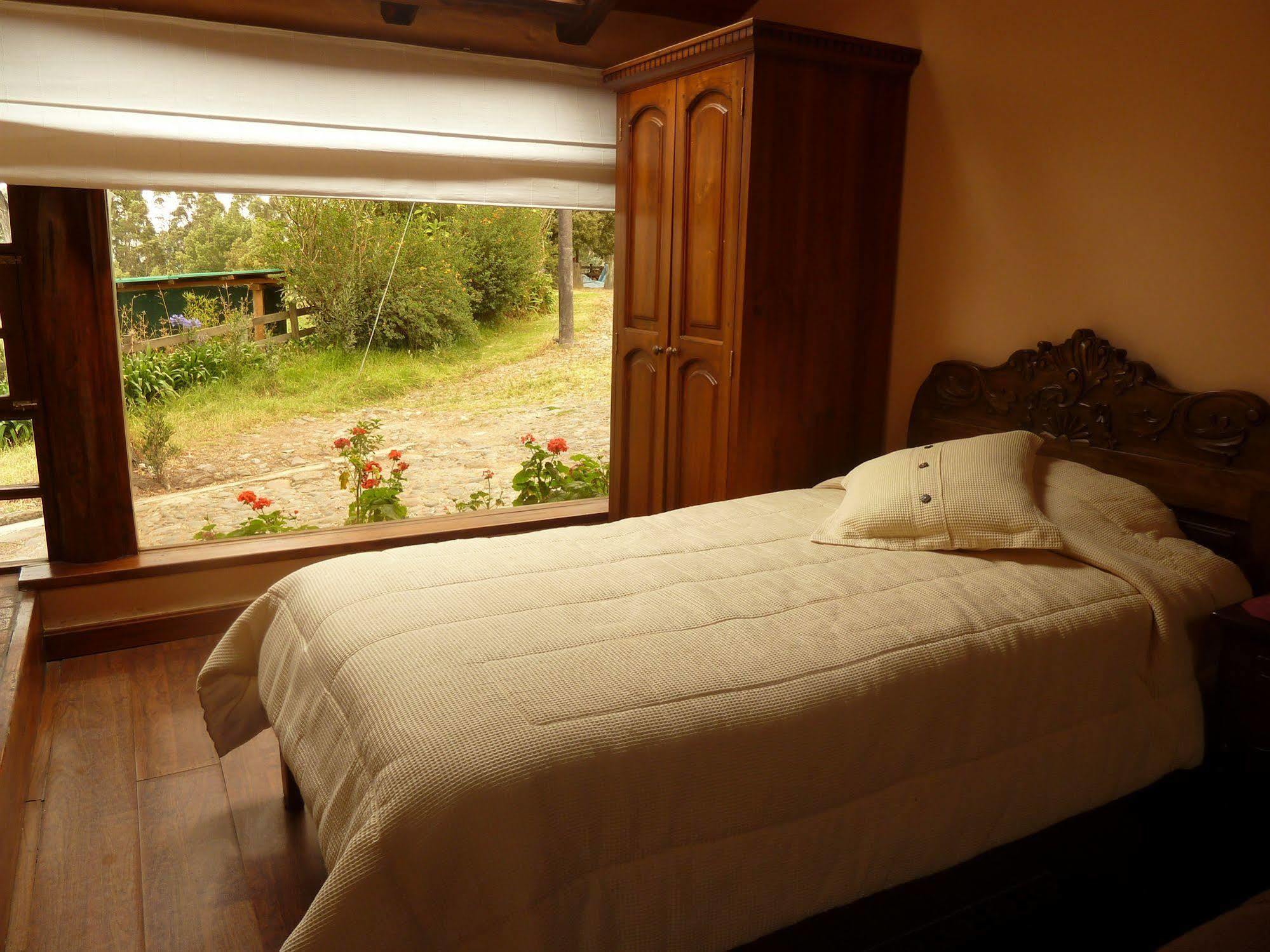 Hacienda Hosteria San Luis กายัมเบ ภายนอก รูปภาพ