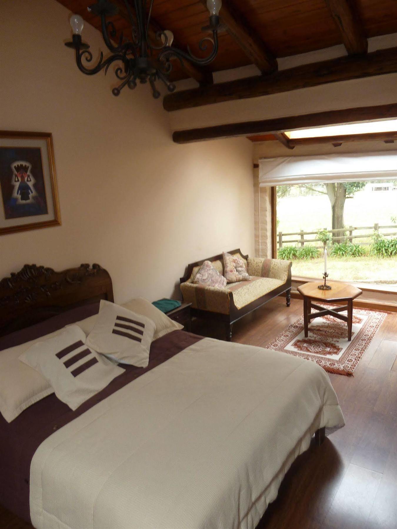 Hacienda Hosteria San Luis กายัมเบ ภายนอก รูปภาพ